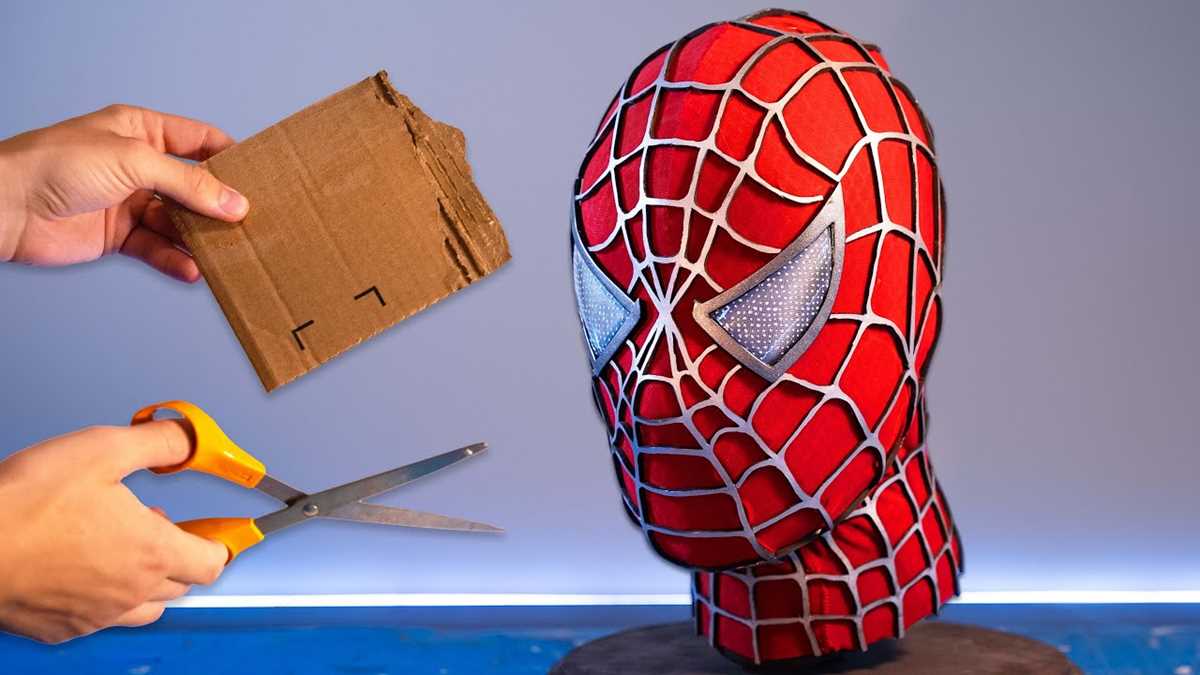 printable small spiderman face